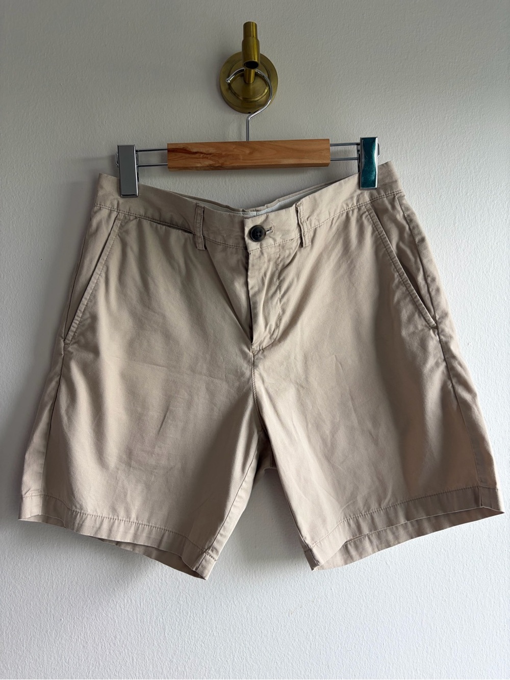 Club Monaco Neutral Beige Flat-Front Women's Shorts